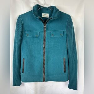 Crocodile Women's Jacket. Size Small/medium. Turquoise.